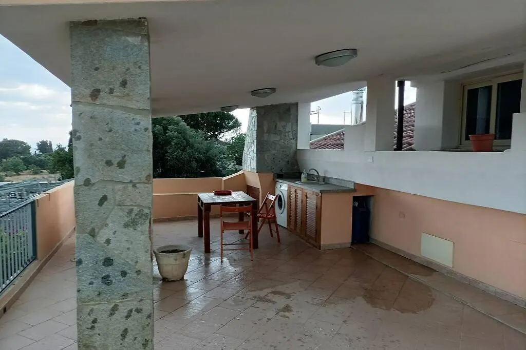 Margin Rouge Apartments Su Forti