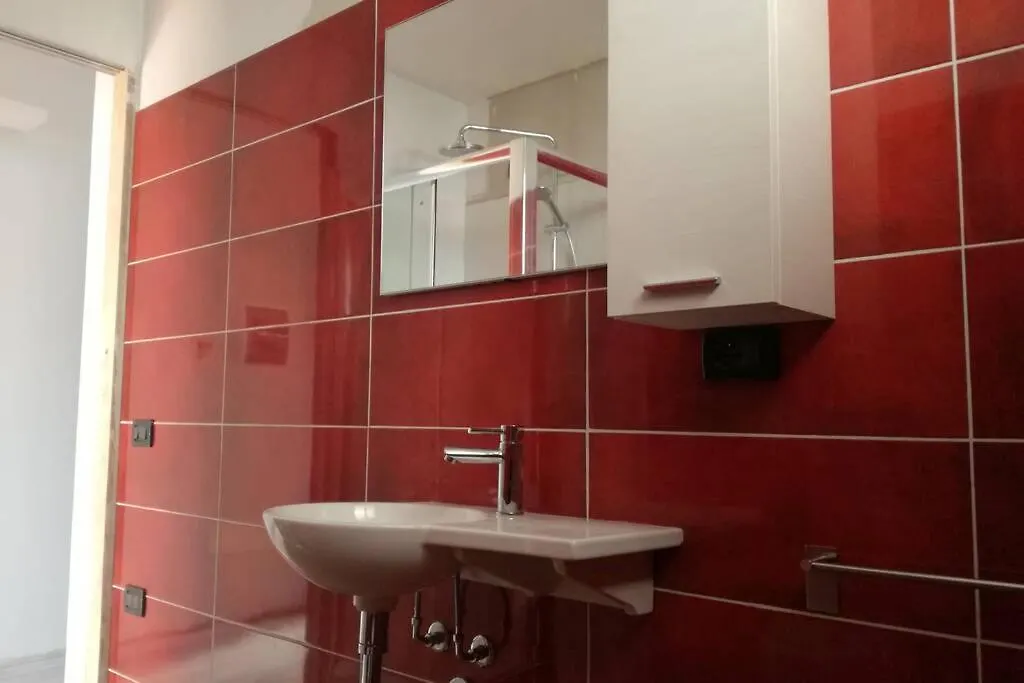 Margin Rouge Apartments Su Forti