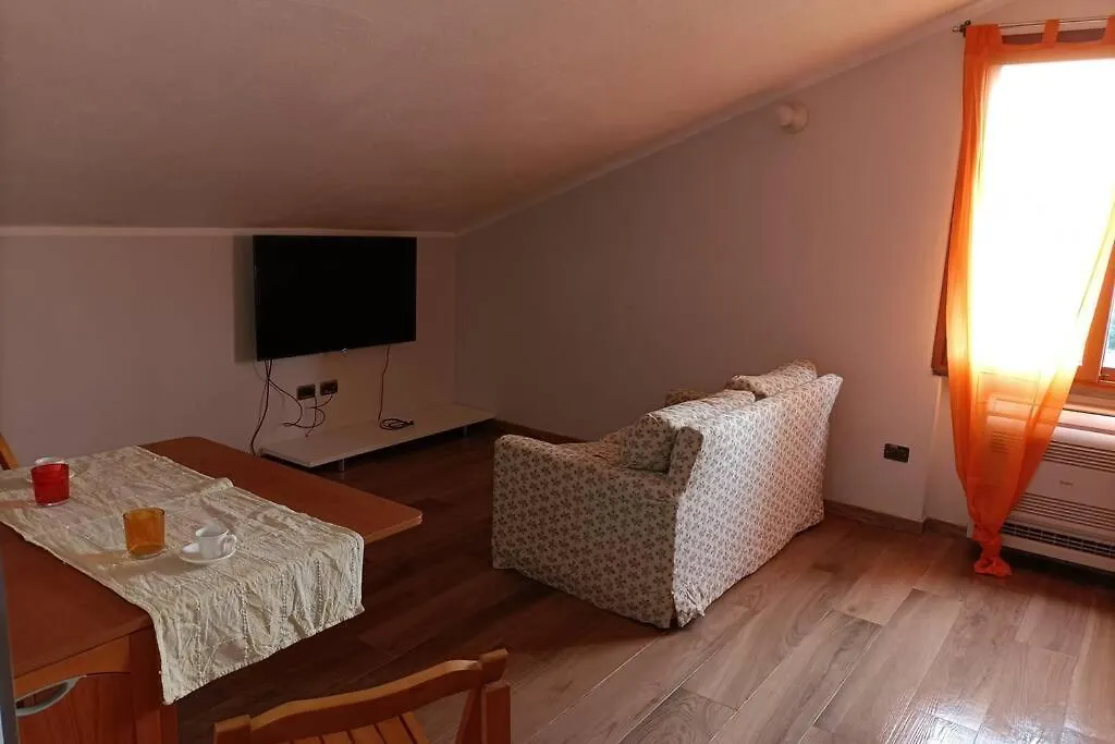 Margin rouge apartments location